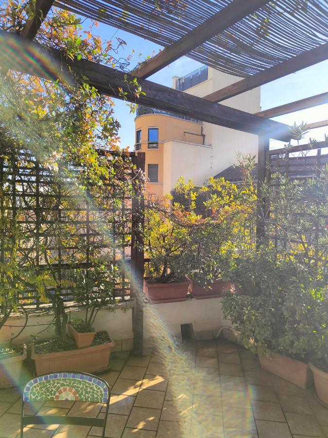 Lovely Gazebo Milan Exterior photo